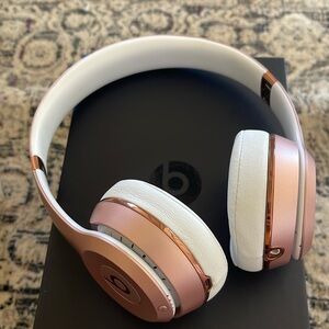 Beats Solo 3 Wireless